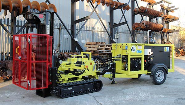 Cobra T8000 piling rig